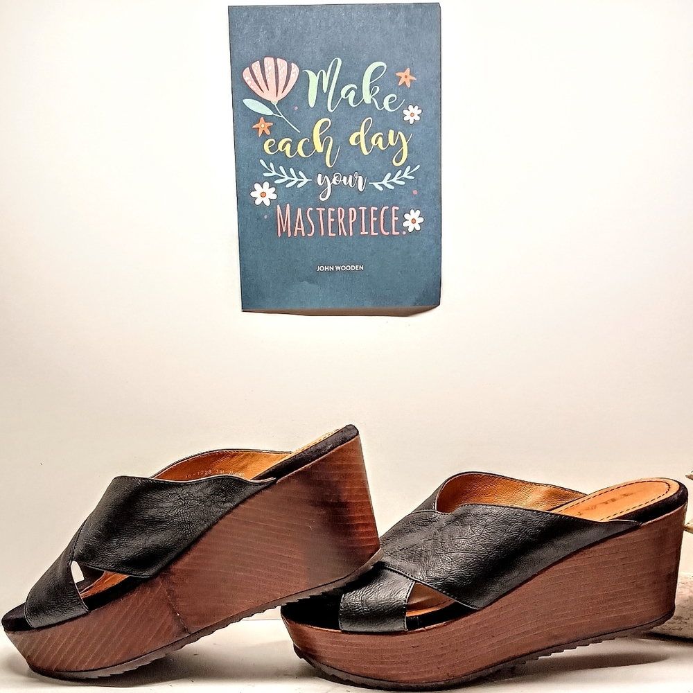 Black leather platform sandals